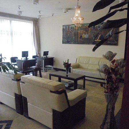 Soramba Hotel Business Plc Addis Abeba Buitenkant foto