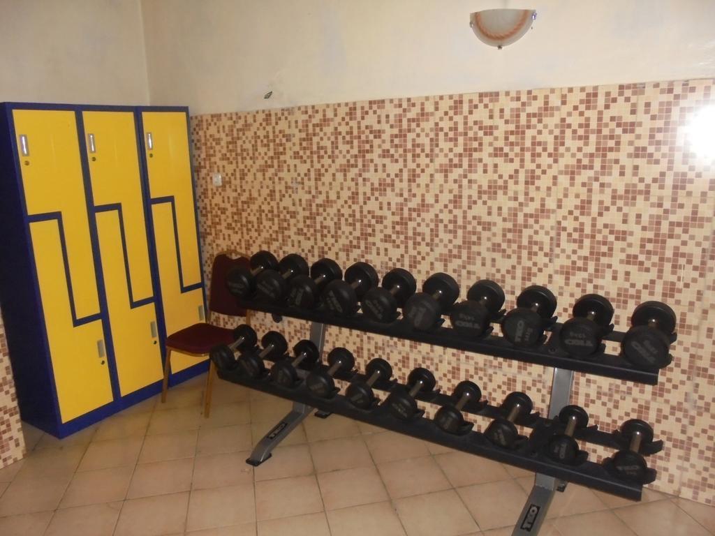 Soramba Hotel Business Plc Addis Abeba Buitenkant foto